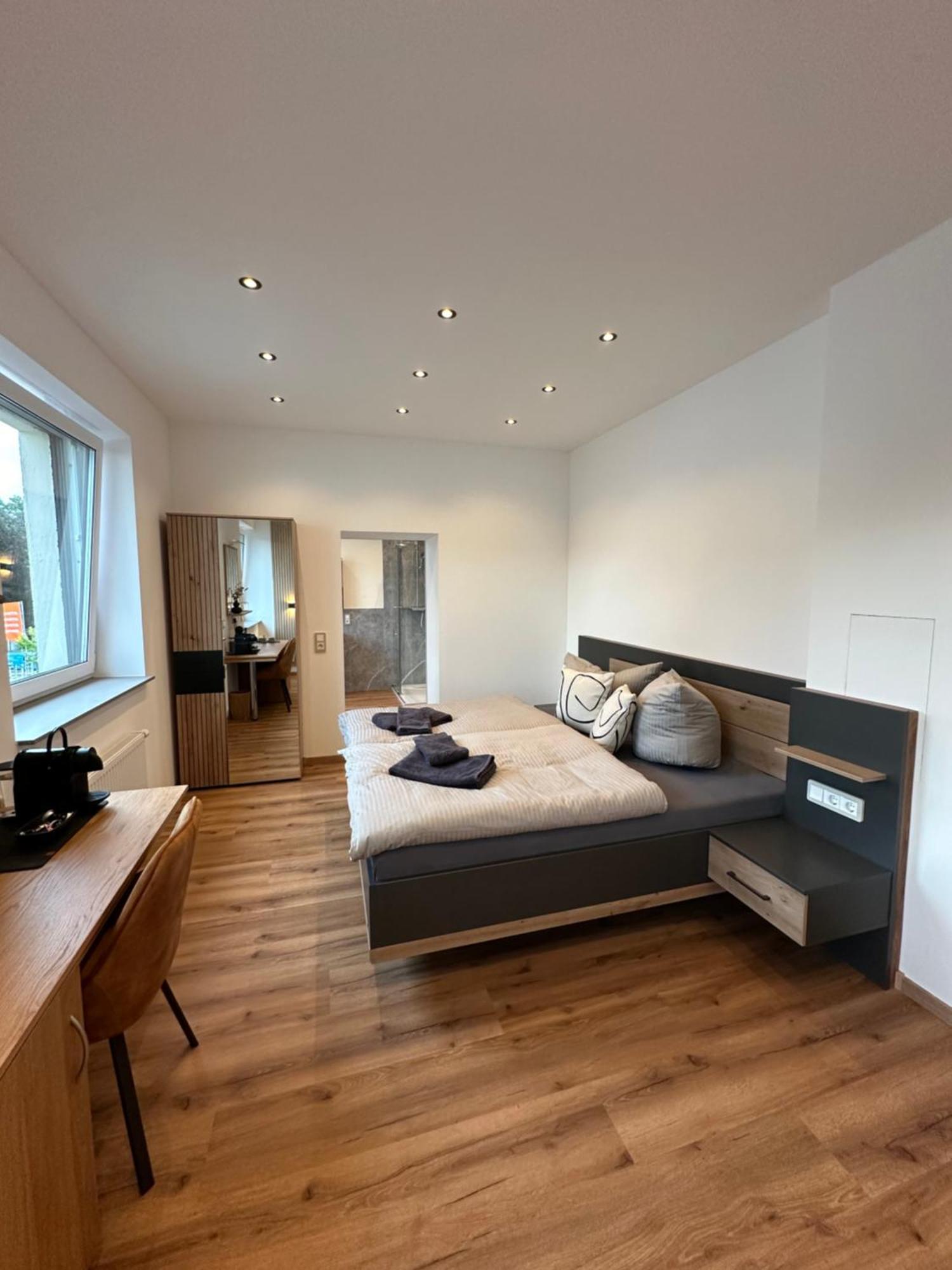 Artemis Zimmervermietung 3 Sundern Exteriér fotografie